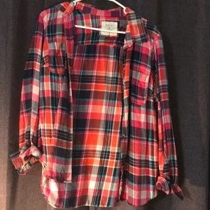 🌻 5 for $15 🌻 checkered flannel